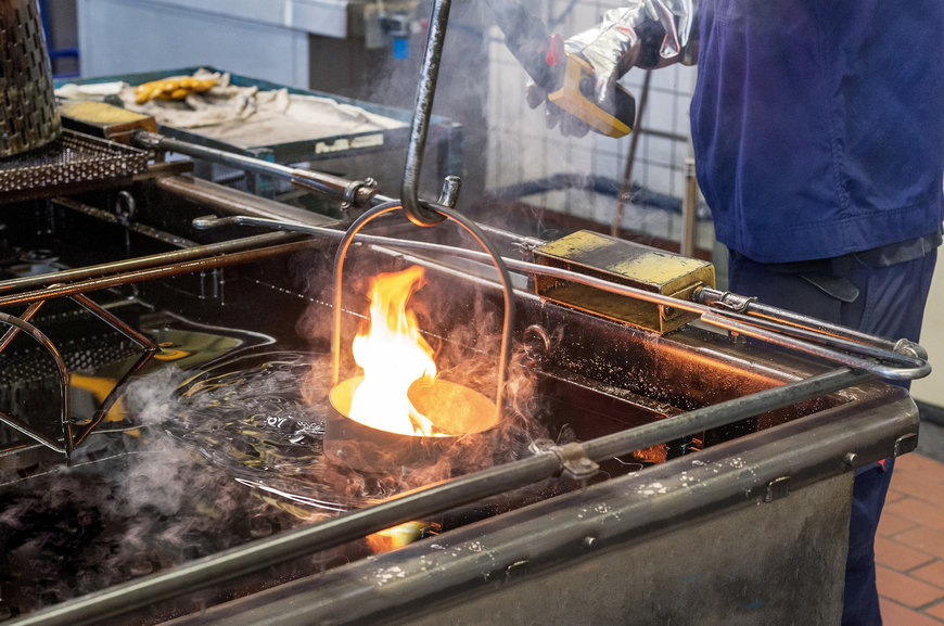 Laser hardening system for series production